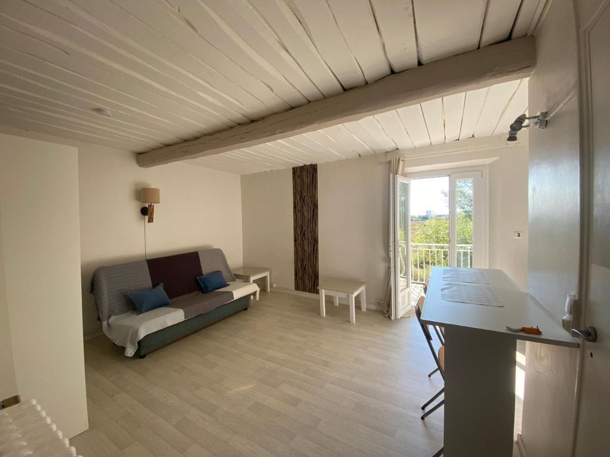 Studio 2 Personnes Vue Marais Salant Parking Et Terrasse Proche Commodite Hyères Exterior foto