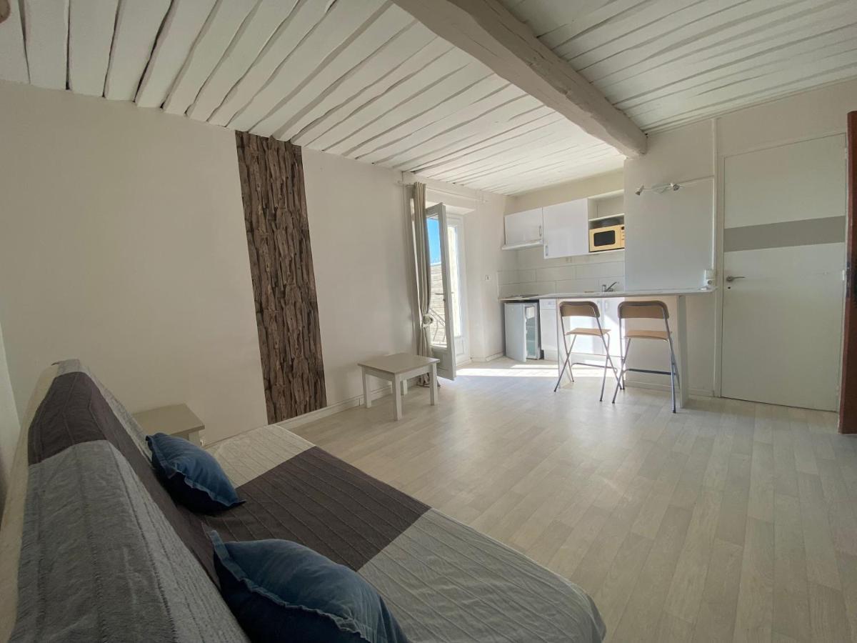 Studio 2 Personnes Vue Marais Salant Parking Et Terrasse Proche Commodite Hyères Exterior foto